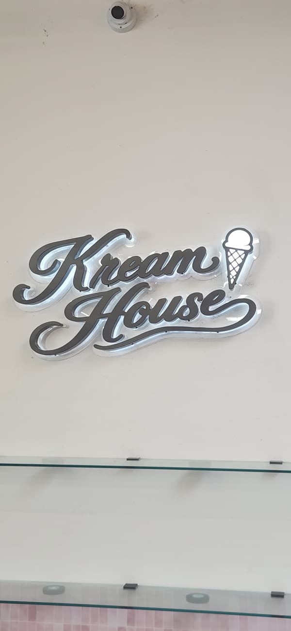Kreme House sign, finished and installed